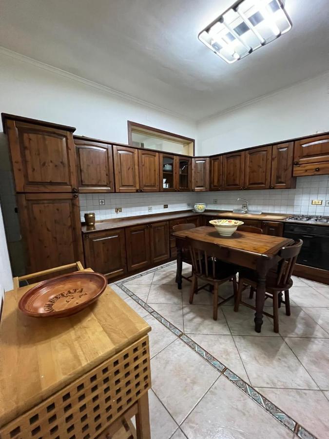 Casa Nonna Rusell Villa Наполи Екстериор снимка