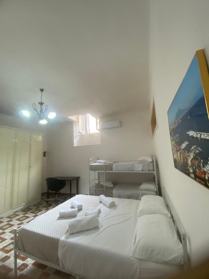 Casa Nonna Rusell Villa Наполи Екстериор снимка
